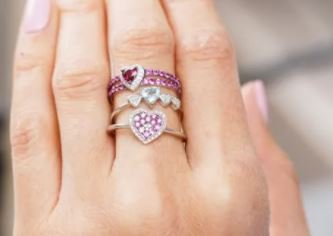 Wear single finger stack rings.